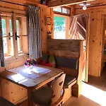 Urige Kuschelhuetten Oberprenner *