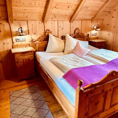 Dom wakacyjny Urige Kuschelhuetten Oberprenner *